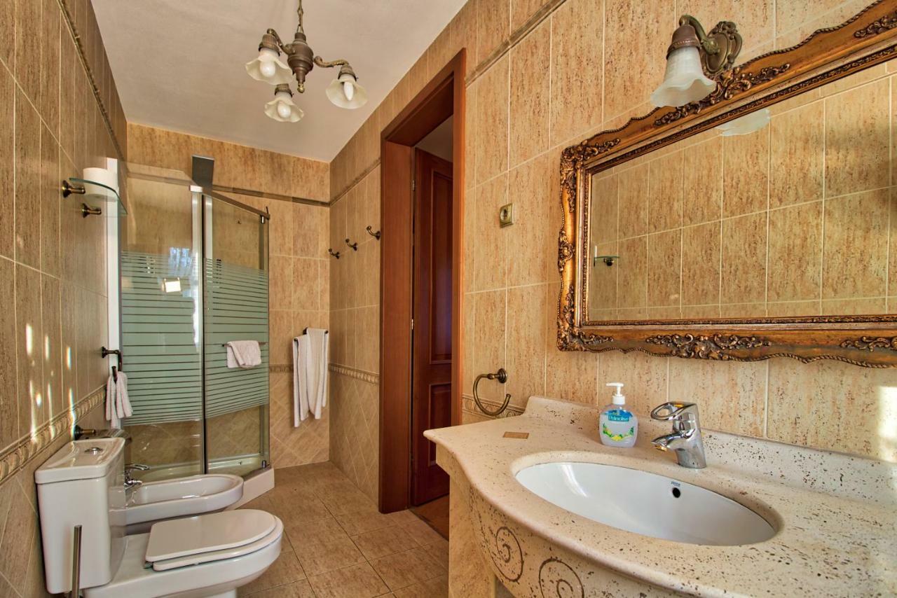 Palazzo Wellness Villa 에게르 외부 사진